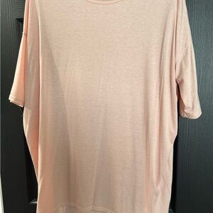 LuLaRoe Women's Pink Tunic Top